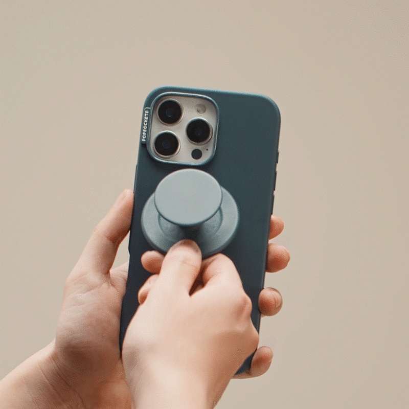 Soft Touch Navy — iPhone 15 Pro MagSafe Case image number 2